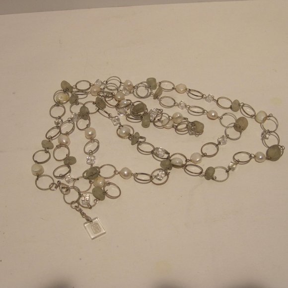 ASKA Long Chain Layered Necklace Silver Toned White Beads Clear Square Pendant - Picture 12 of 13